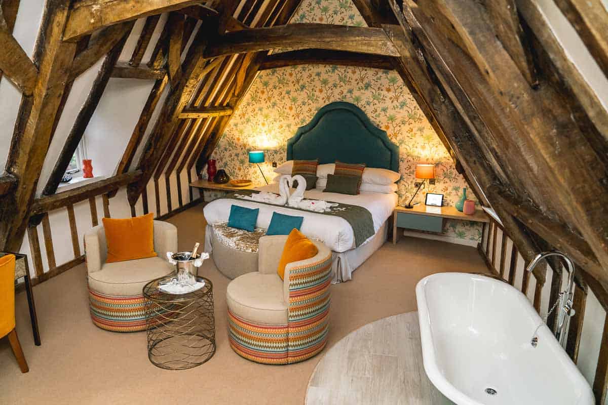 Filby Junior Suite, perfect for an ultimate in romance stay