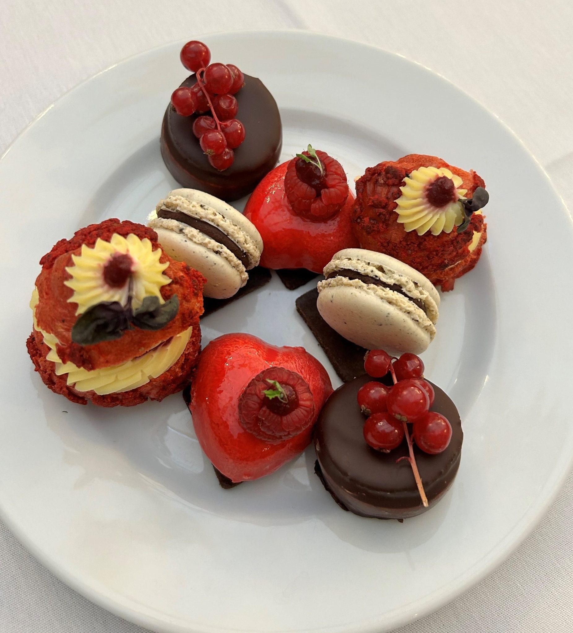 Valentine's Afternoon Tea at the Maids Head Hotel